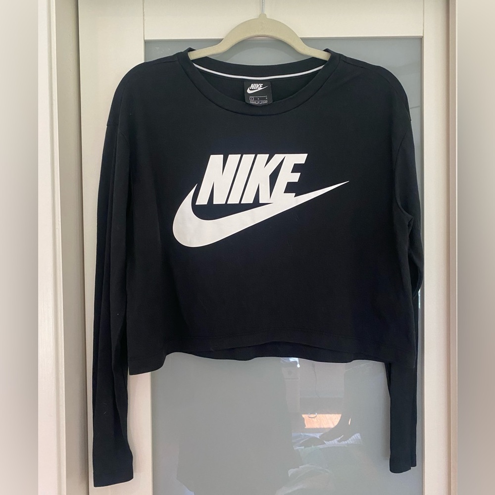 Nike Logo Long Sleeve Crop Tee size L